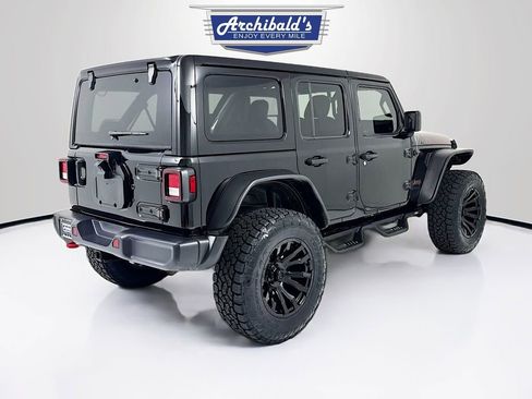 Used 2022 Jeep Wrangler Unlimited Rubicon w/ Cold Weather Group image 7