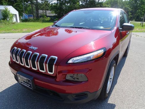 Used 2016 Jeep Cherokee 4WD Sport w/ Trailer Tow Group w/ Cold Weather Group image 6