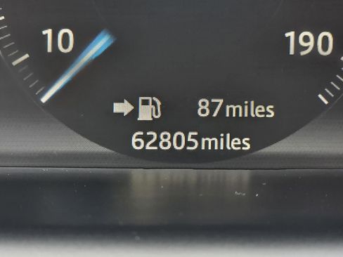 Used 2016 Jaguar XJ L Portfolio image 32