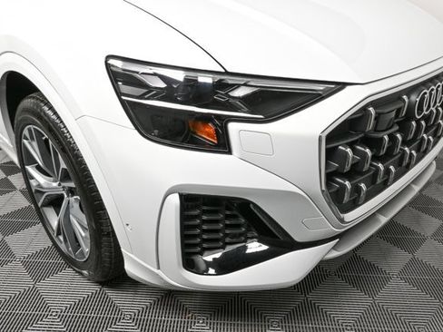 New 2025 Audi Q8 Premium image 38