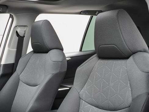 Used 2024 Toyota RAV4 XLE image 10