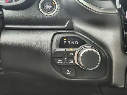 New 2026 RAM 1500 Express AWD/4WD image 26