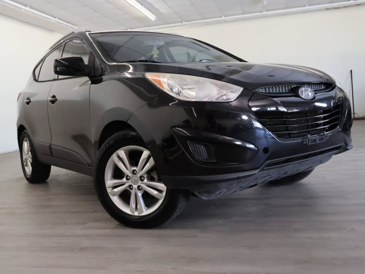 Used 2011 Hyundai Tucson GLS FWD image 18