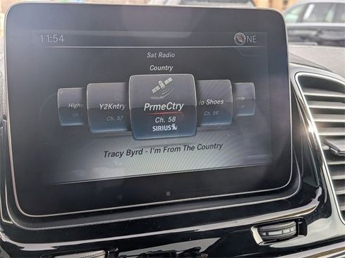 Used 2019 Mercedes-Benz GLE 43 AMG GLE 43 AMG image 22