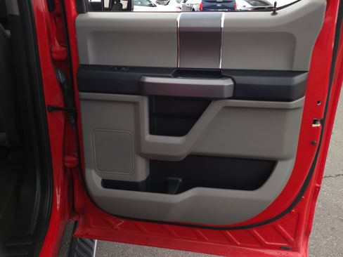 Used 2019 Ford F150 XLT w/ Equipment Group 302A Luxury image 25