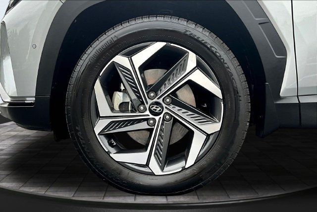 Used 2022 Hyundai Tucson Limited AWD/4WD image 34