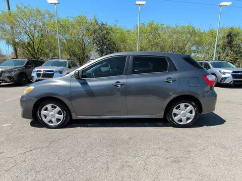 Used 2009 Toyota Matrix image 3