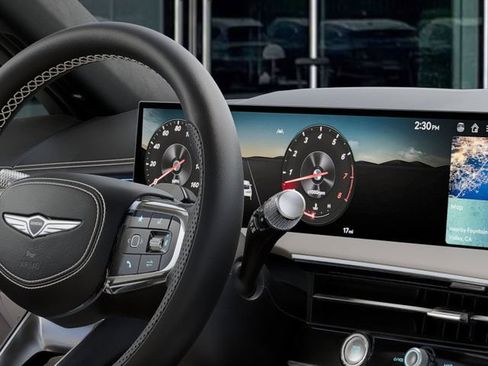New 2027 Genesis GV70 2.5T Sport Prestige AWD/4WD image 13