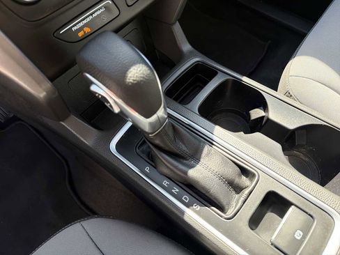 Used 2018 Ford Escape S image 15