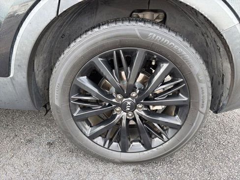 Used 2021 Kia Telluride SX w/ SX Prestige Package AWD/4WD image 8