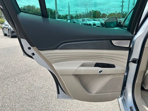 Used 2023 Maserati Grecale GT AWD/4WD image 62