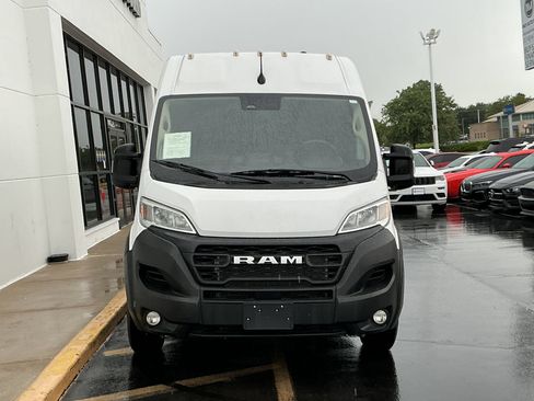 Used 2022 RAM ProMaster 2500 FWD image 3