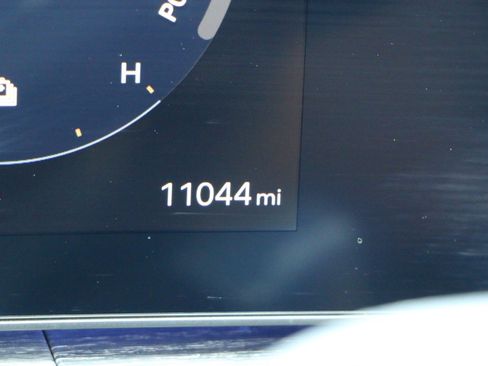 Used 2025 Hyundai Santa Fe Calligraphy FWD image 37