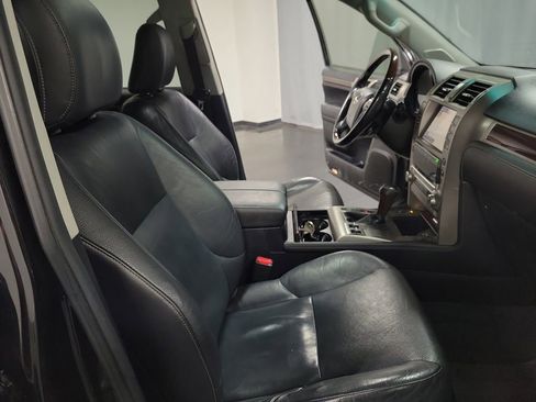 Used 2015 Lexus GX 460 460 w/ Premium Package image 24