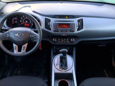 Used 2016 Kia Sportage LX image 14