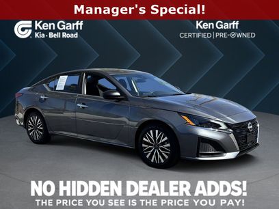 Used 2025 Nissan Altima 2.5 SV