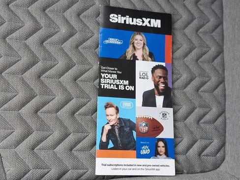 Used 2024 Chevrolet Equinox LS w/ LS Convenience Package image 25