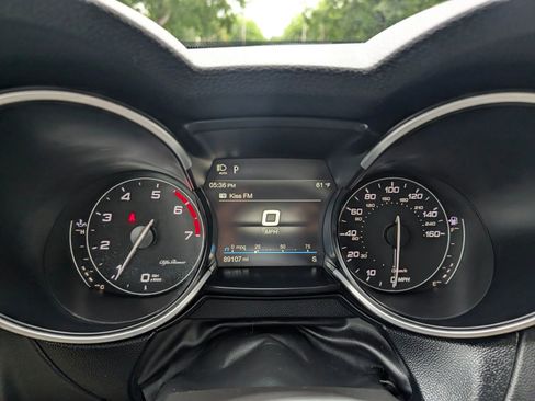 Used 2020 Alfa Romeo Stelvio Ti AWD/4WD image 32