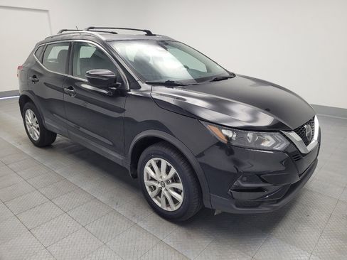 Used 2020 Nissan Rogue Sport SV image 13