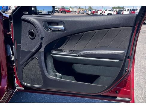 Used 2023 Dodge Charger SXT RWD image 26