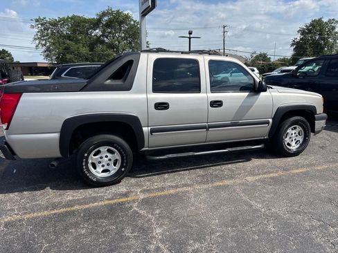 Used 2004 Chevrolet Avalanche 2WD w/ Preferred Equipment Group image 6
