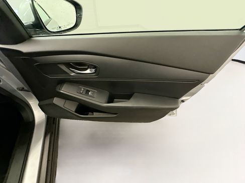 Used 2025 Honda Accord LX image 31