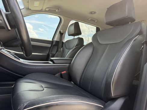 Used 2025 Hyundai Palisade SEL FWD image 12
