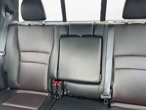 Used 2018 Honda Ridgeline Black Edition image 15