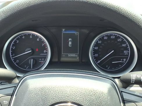 Used 2022 Toyota Camry LE FWD image 16