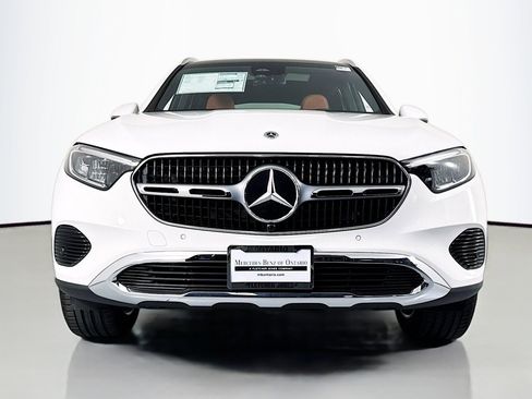 New 2026 Mercedes-Benz GLC 300 image 2