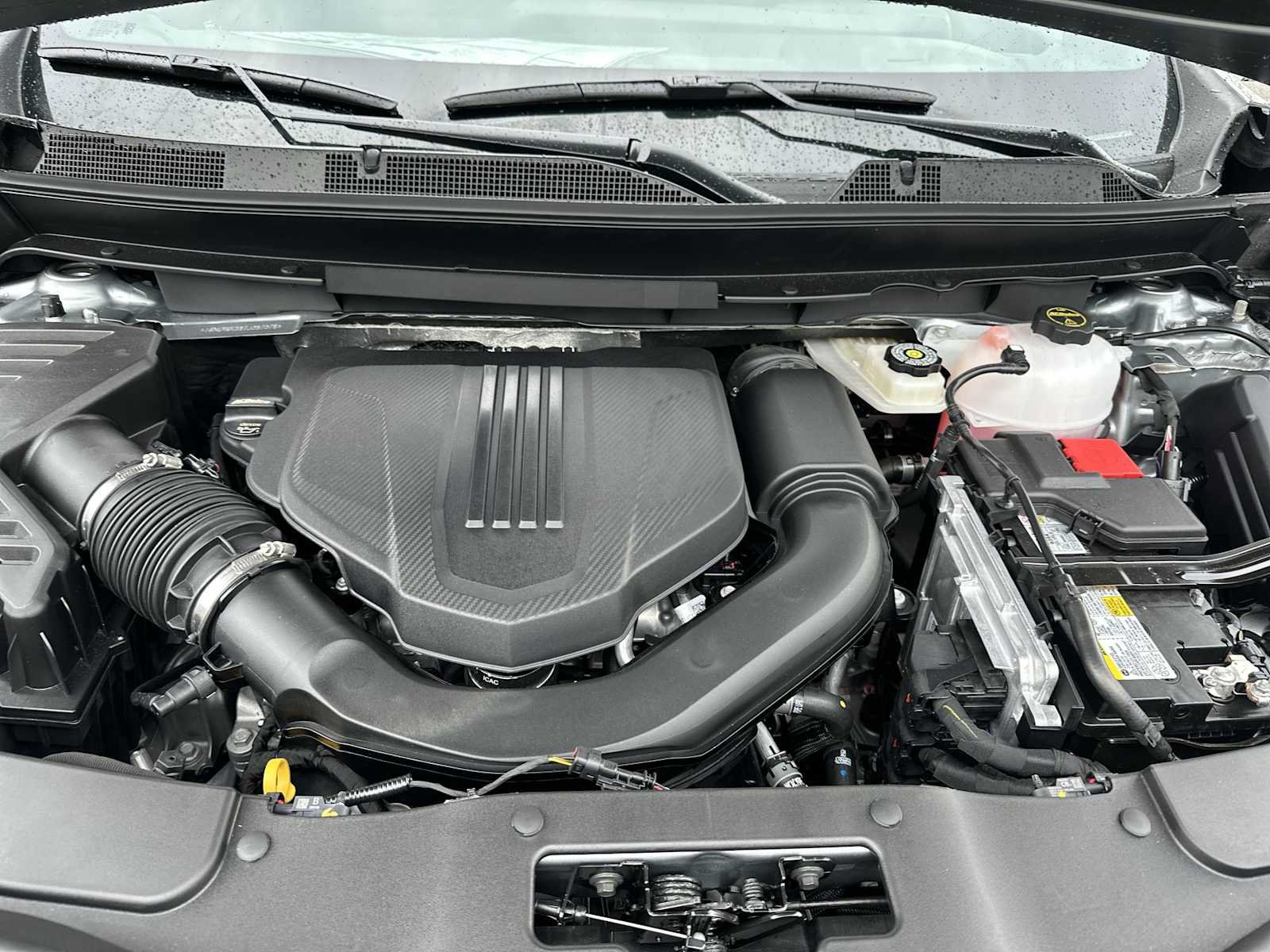 New 2026 Chevrolet Traverse LT w/ LPO, Floor Liner Package FWD image 13