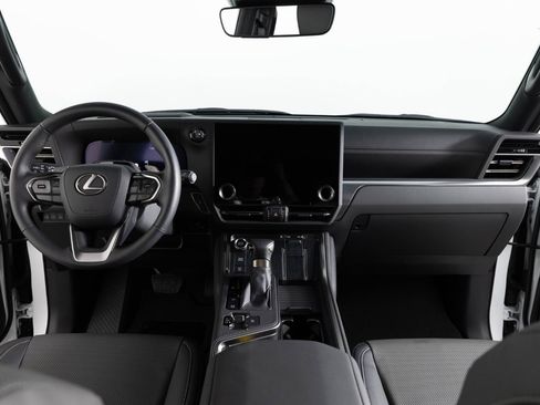Used 2025 Lexus GX 550 w/ Cold Area Package AWD/4WD image 37