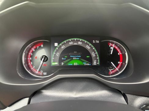 Used 2024 Toyota RAV4 XLE image 38