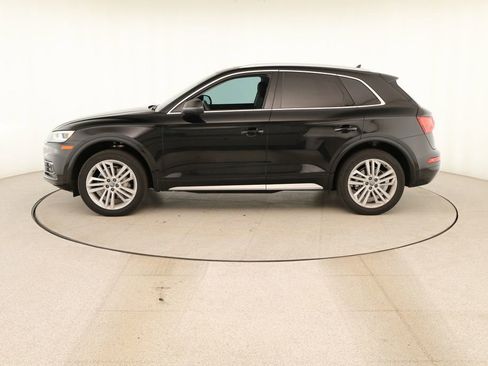 Used 2018 Audi Q5 Prestige w/ Prestige Package AWD/4WD image 2