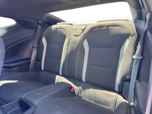 Used 2020 Chevrolet Camaro LT RWD image 13