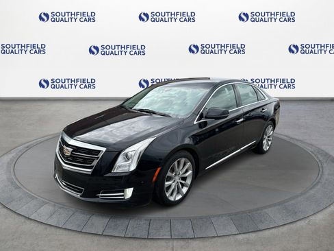 Used 2016 Cadillac XTS Premium FWD image 2
