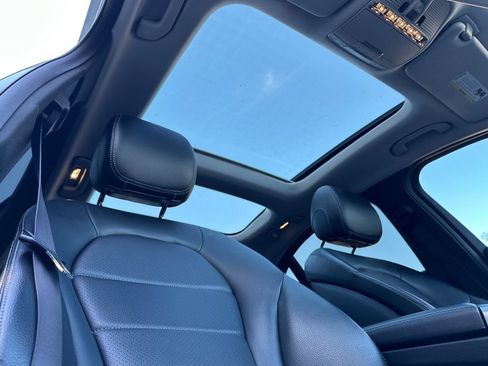 Used 2017 Mercedes-Benz C 300 Sedan image 20