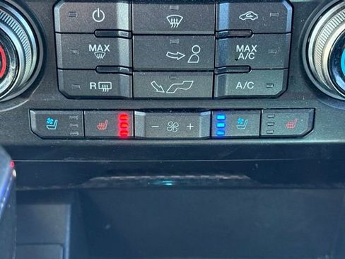 Used 2018 Ford F150 Raptor w/ Equipment Group 802A Luxury AWD/4WD image 28