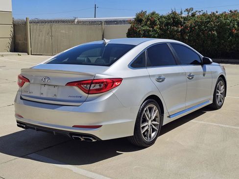 Used 2015 Hyundai Sonata Sport 2.0T FWD image 5