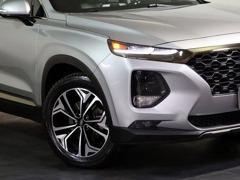 Used 2020 Hyundai Santa Fe Limited image 8