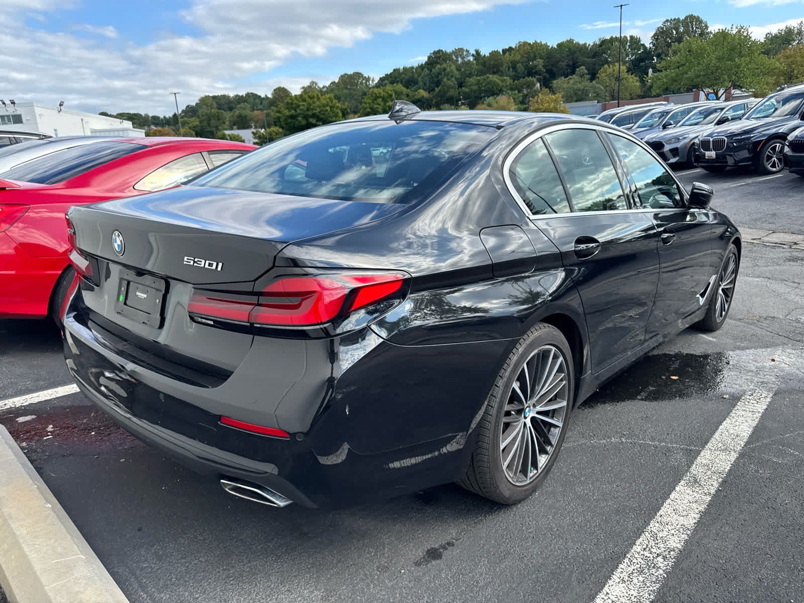 Used 2023 BMW 530i xDrive w/ Premium Package AWD/4WD image 6