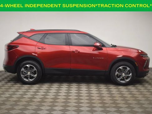 Used 2024 Chevrolet Blazer LT w/ Convenience Package FWD image 12