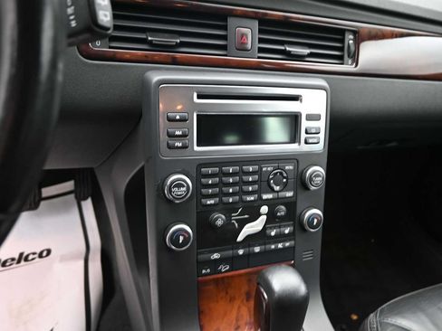 Used 2008 Volvo XC70 3.2 AWD/4WD image 16
