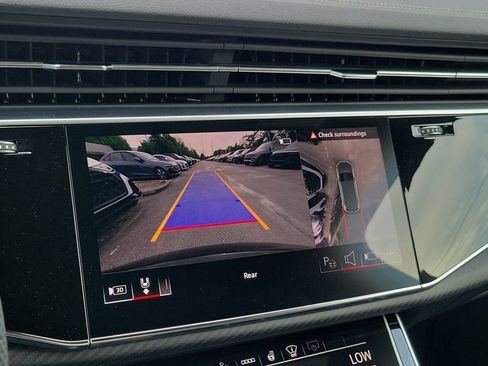 New 2026 Audi SQ7 Prestige AWD/4WD image 12