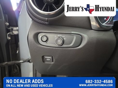 Used 2024 Chevrolet Blazer LT w/ Midnight/Sport Edition FWD image 14