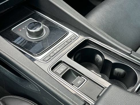Used 2020 Jaguar F-PACE S AWD/4WD image 31