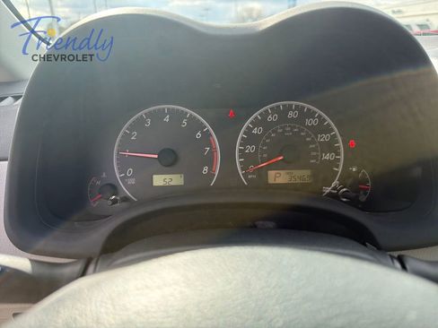 Used 2013 Toyota Corolla LE w/ Premium Pkg FWD image 18