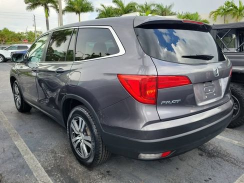 Used 2017 Honda Pilot EX-L image 4