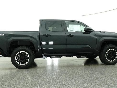 New 2026 Toyota Tacoma TRD Off-Road AWD/4WD image 30