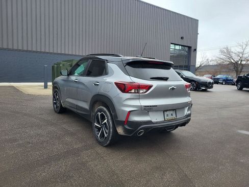 Used 2023 Chevrolet TrailBlazer RS w/ Convenience Package image 5